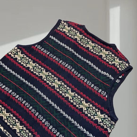 Kobe Vest – Vintage Fair Isle Floral Sweater Vest (2X) - Picture 2 of 5